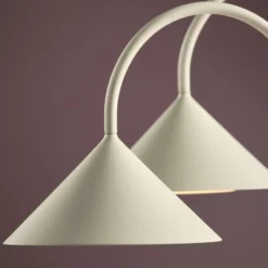 FRANDSEN LED-Akku-Tischlampe Grasp, weiß, Höhe 47 cm, Metall