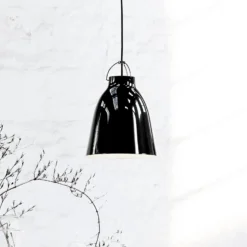 FRITZ HANSEN Caravaggio P2 Glanz schwarz/schwarz