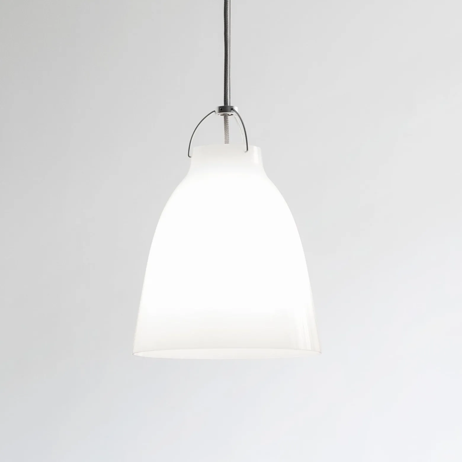 FRITZ HANSEN Caravaggio P2 Opalglas Ø 25,8