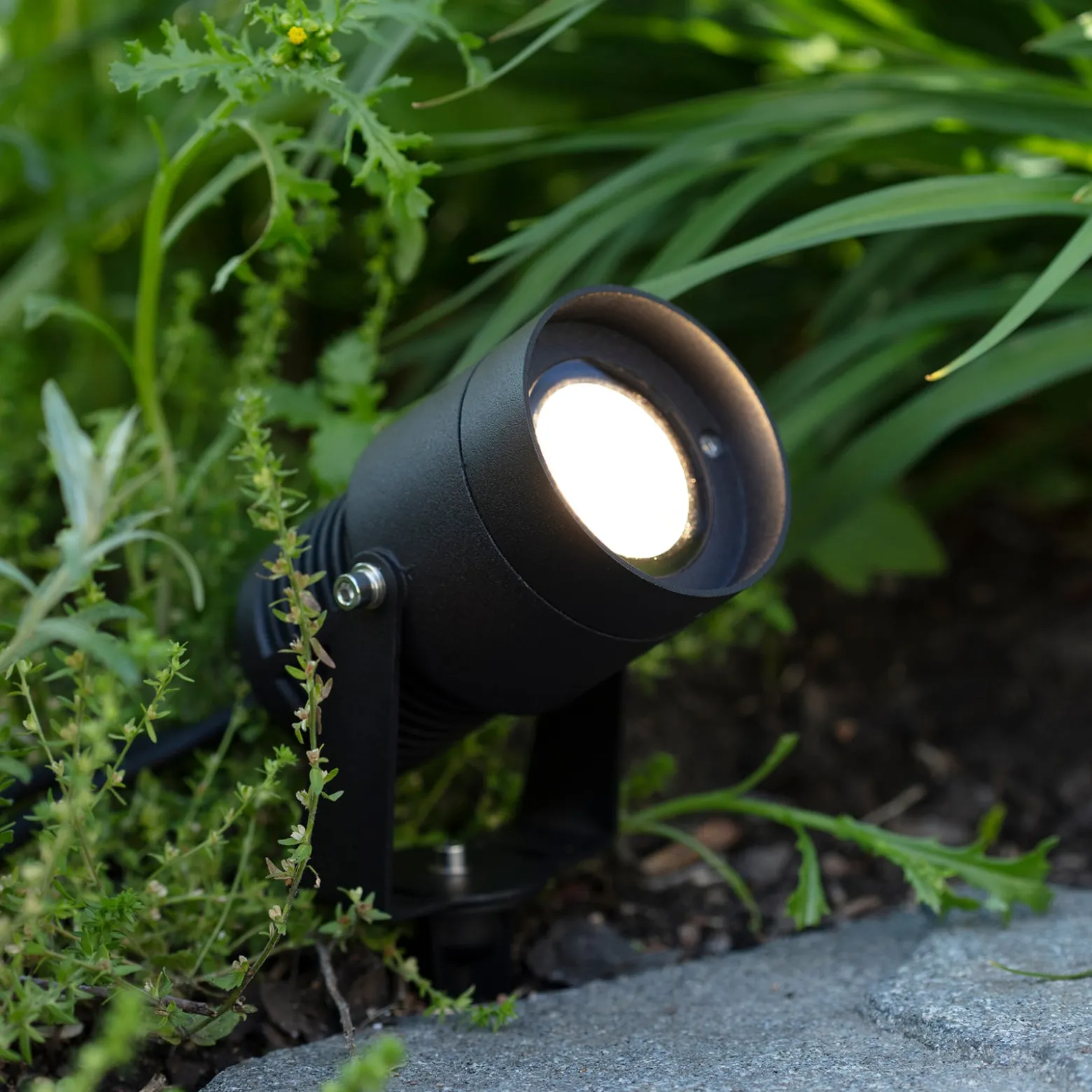 Garden 24 LED-Spotlight, schwarz, 15 Watt