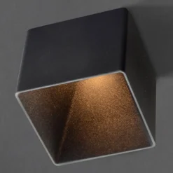 GF design Blocky Einbaulampe IP54 schwarz 2.700 K