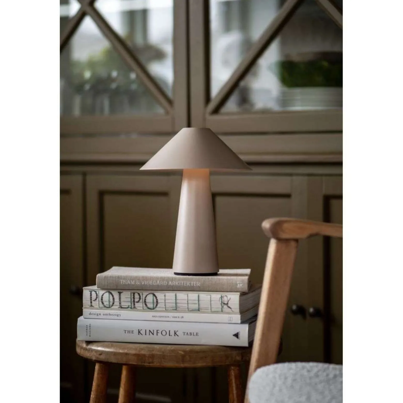 Globen Lighting Akku-Tischlampe Cannes, weiß, 26 cm IP44