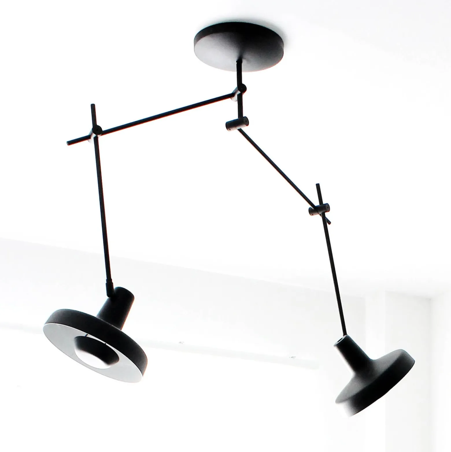 GRUPA Arigato Deckenleuchte 2-flammig 70cm schwarz