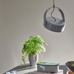 HÜBSCH LED-Hängeleuchte Stage, grau, Eisen, 3.000 K