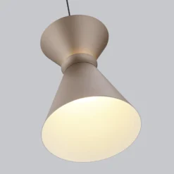 Helestra LED-Hängelampe LUK, braun, 1-flg., dimmbar
