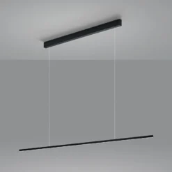 Helestra Loopy LED-Hängeleuchte mit Acryldiffusor