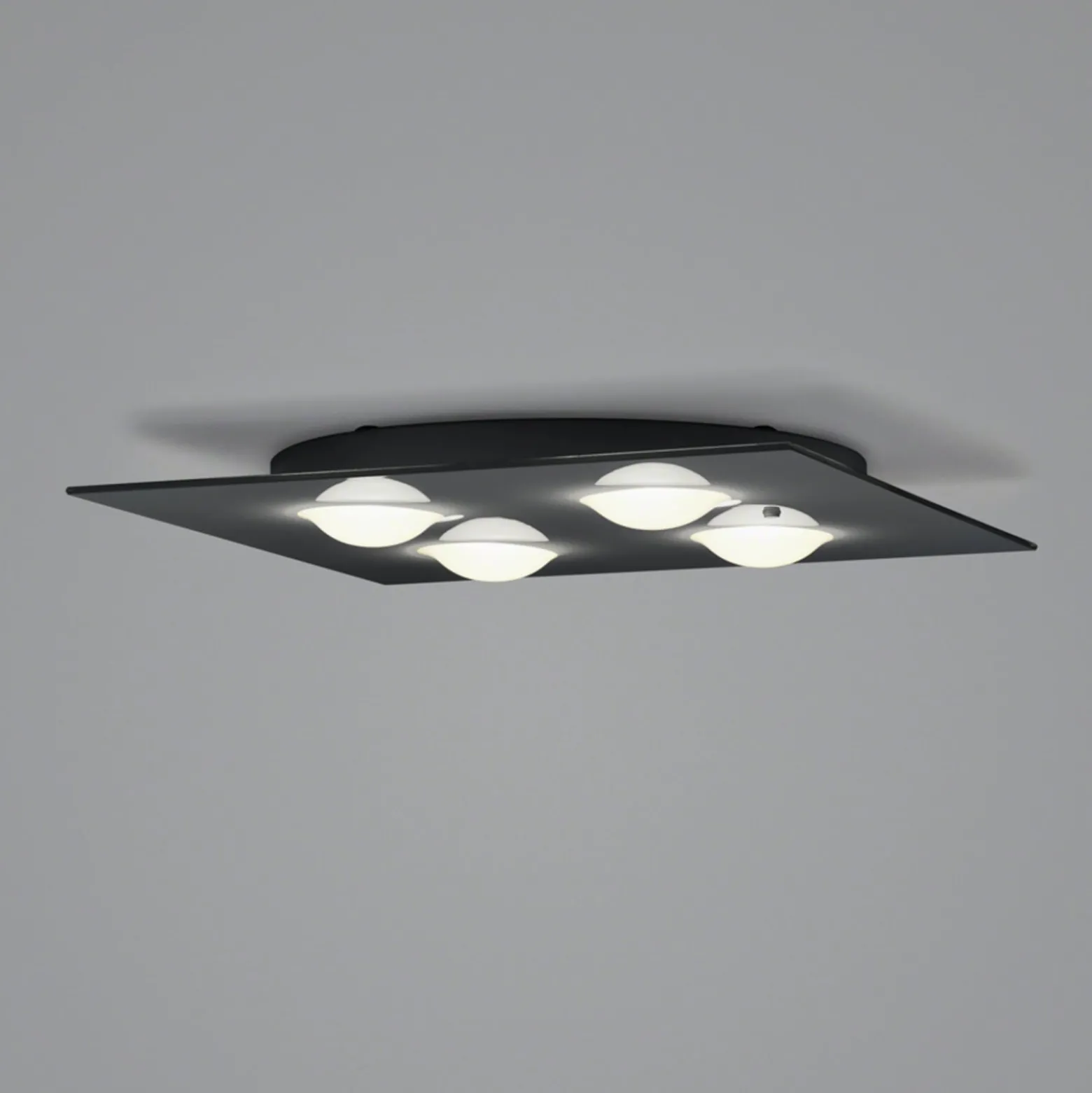 Helestra Nomi LED-Deckenlampe 38x38cm dim schwarz
