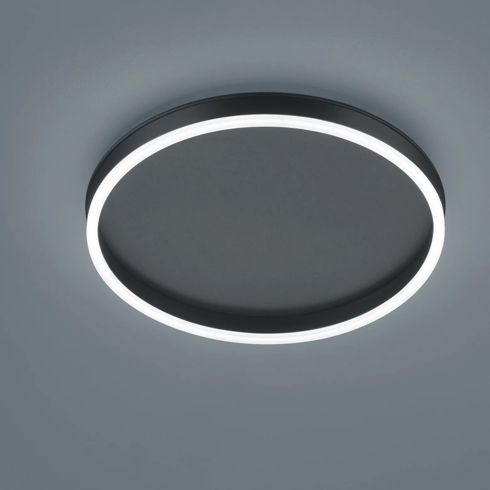 Helestra Sona LED-Deckenleuchte, schwarz, Ø 40 cm