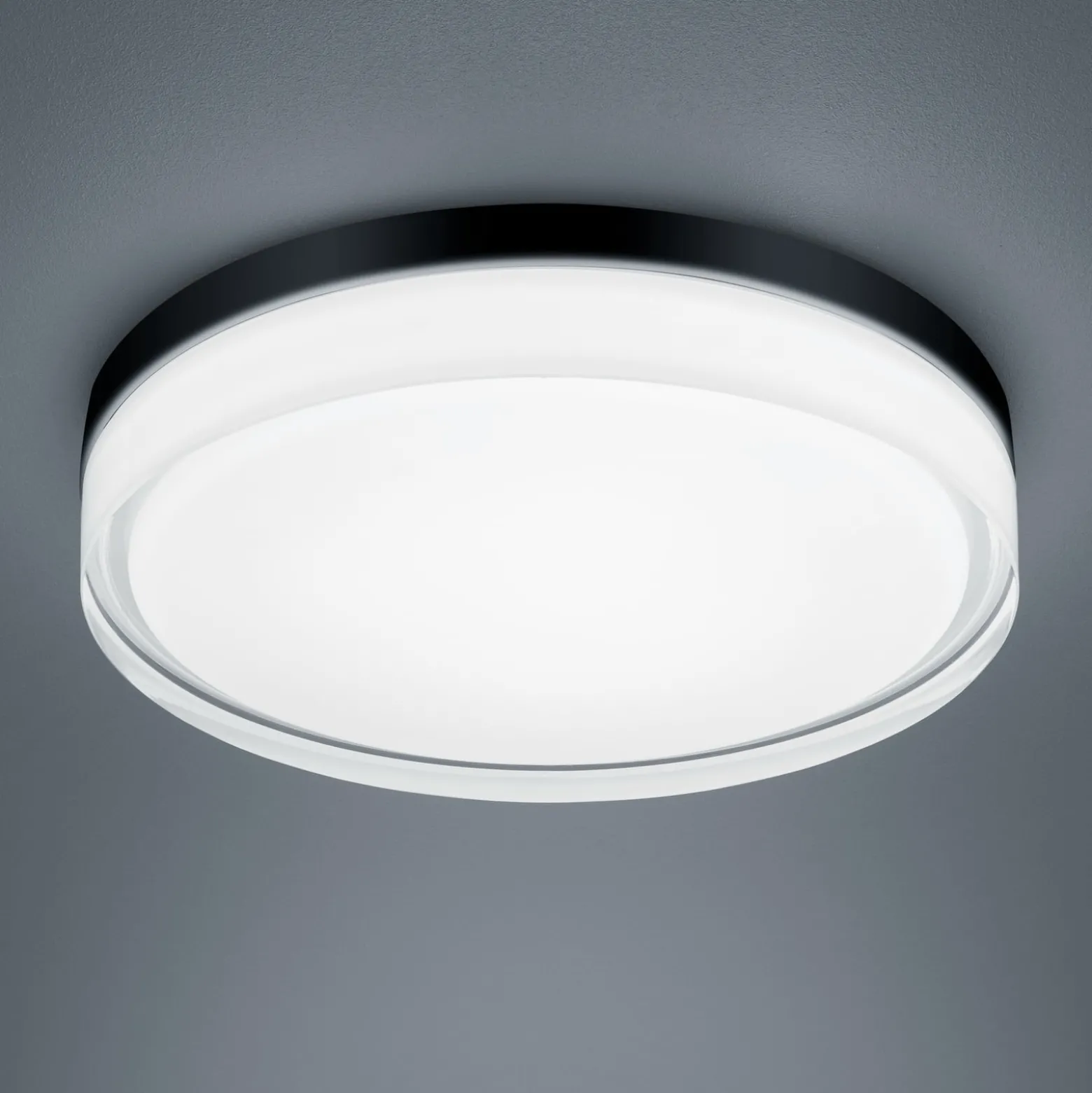 Helestra Tana LED-Deckenleuchte, schwarz, Ø 33 cm