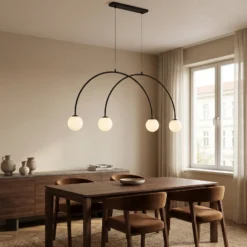 Hängelampe Alison, schwarz/weiß, 4fl, Bogen, 129cm
