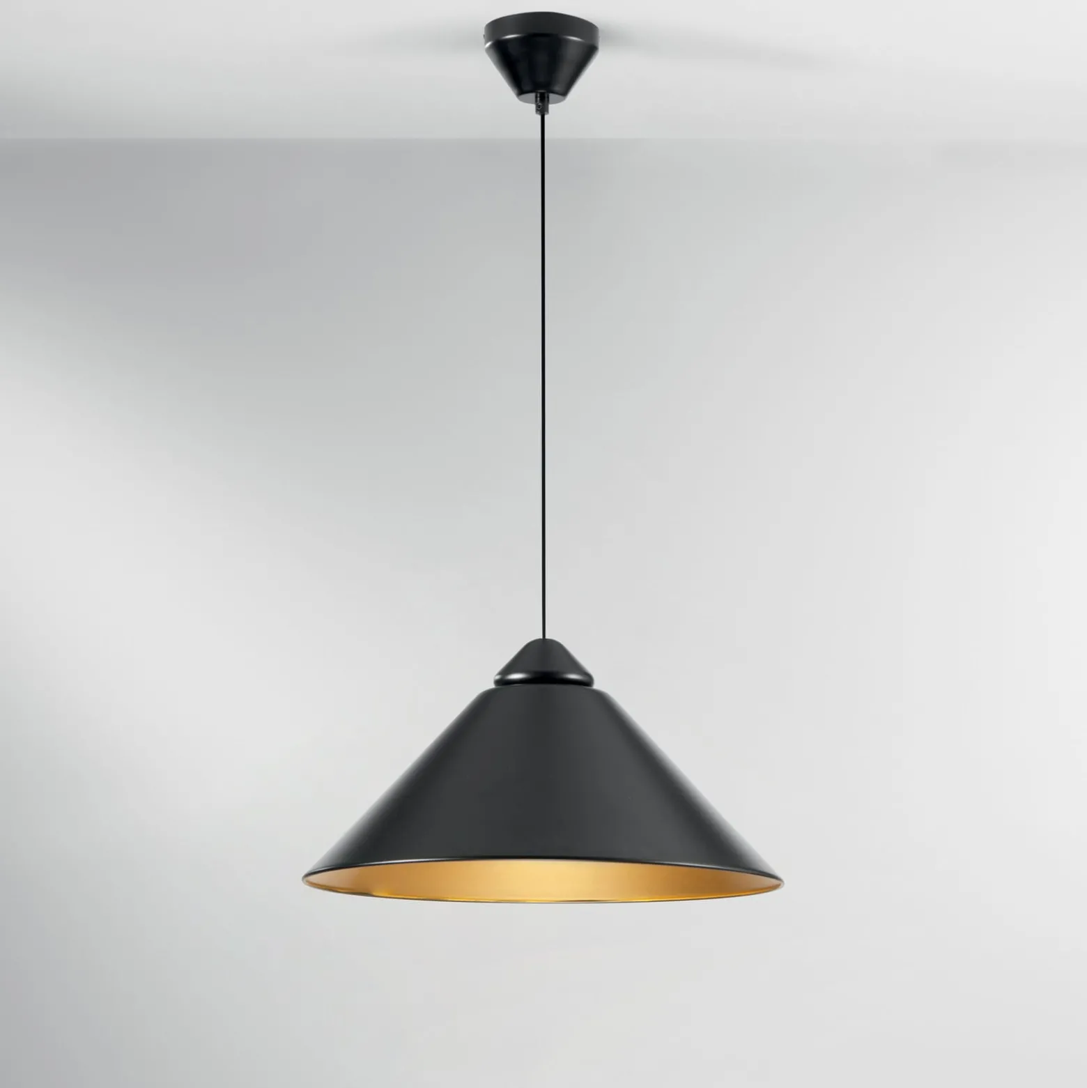 Hängelampe Big Bang schwarz/goldfarben, Ø 49 cm, Metall