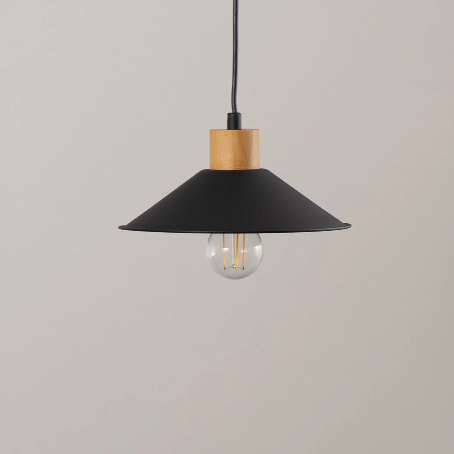 Hängelampe Manavgat N-554 3fl. gold/schwarz/kupfer