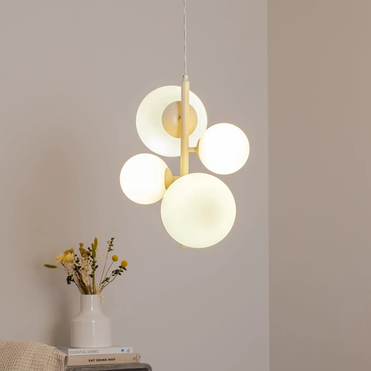 Hängeleuchte Dione, opal/creme, 4-flammig