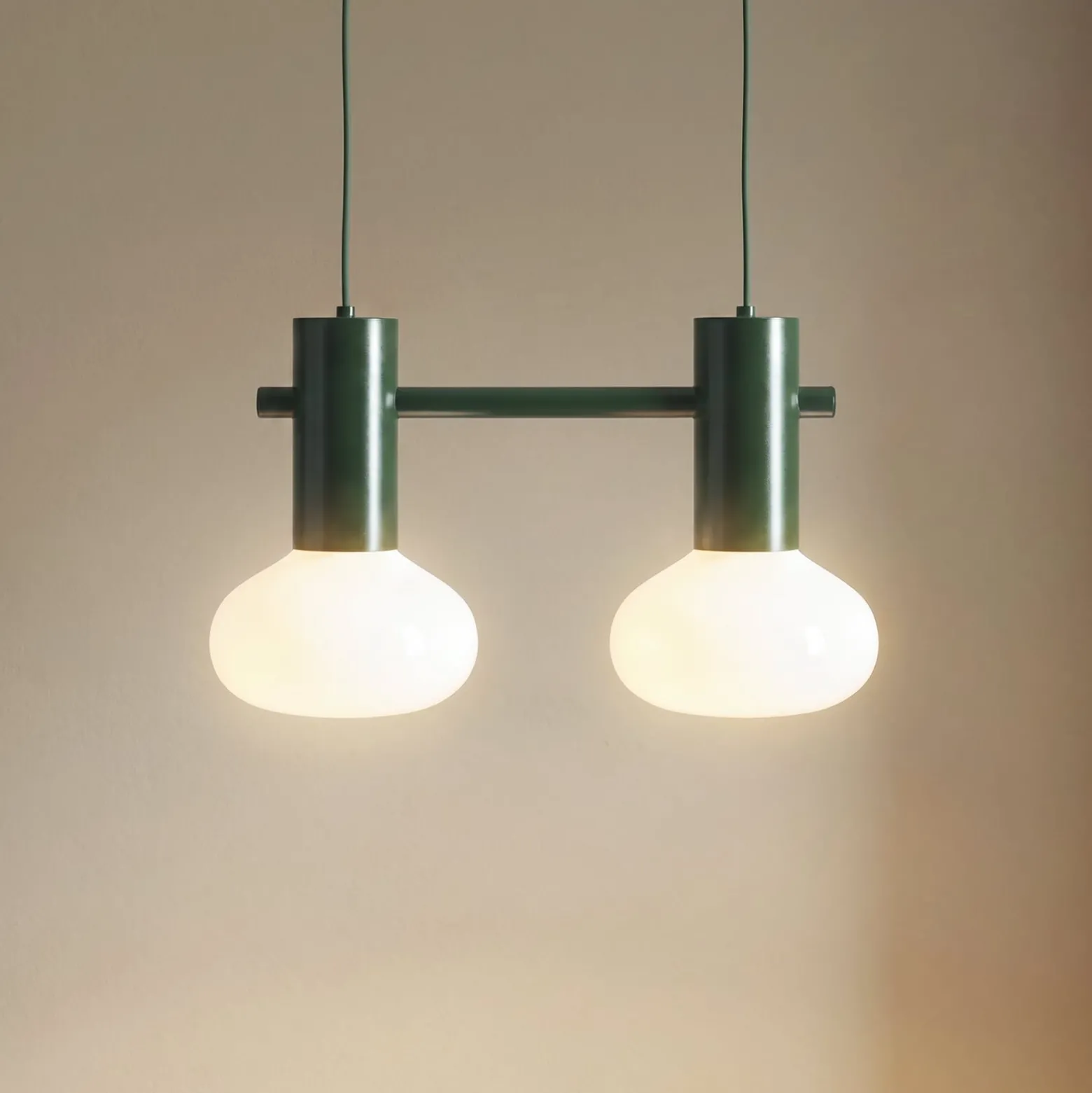 Hängeleuchte Flo, grün, 2-flammig, Glas