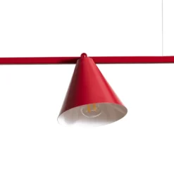 Hängeleuchte Form 4, rot, Metall, 4-flammig, Kegel, E27