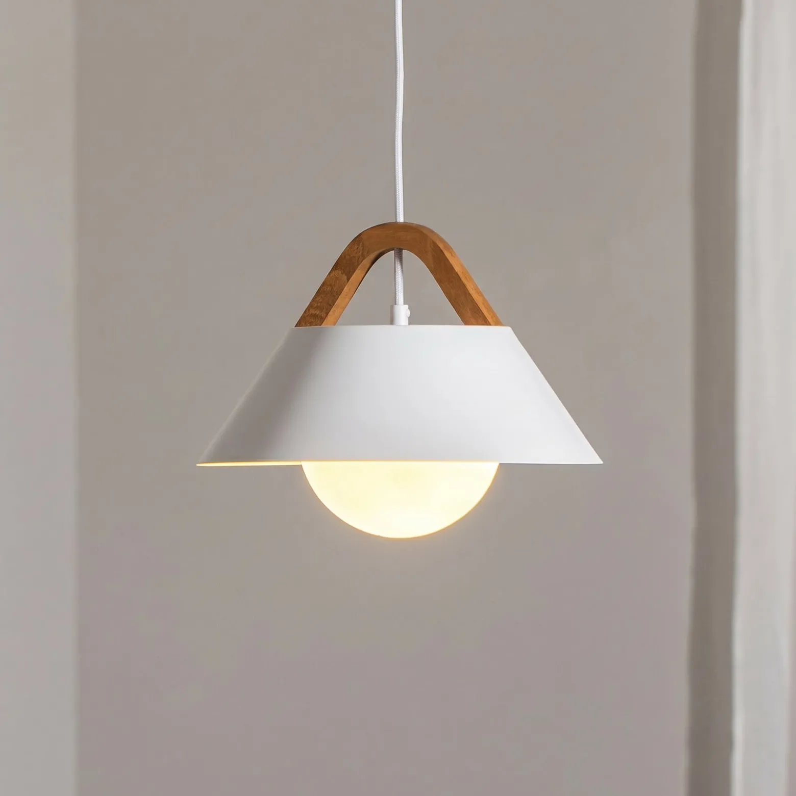Hängeleuchte Funda, weiß, Ø 30 cm, 1-flammig, Metall/Glas