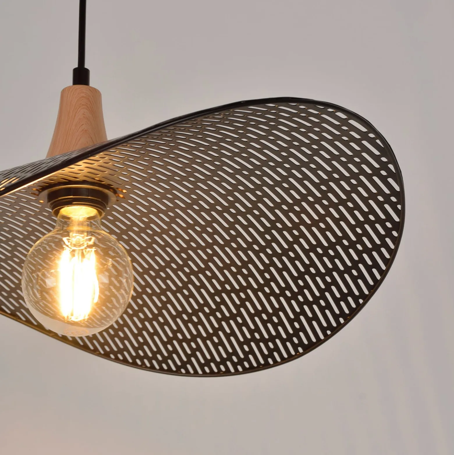 Hängeleuchte Honu, schwarz, Ø 48 cm, Metall