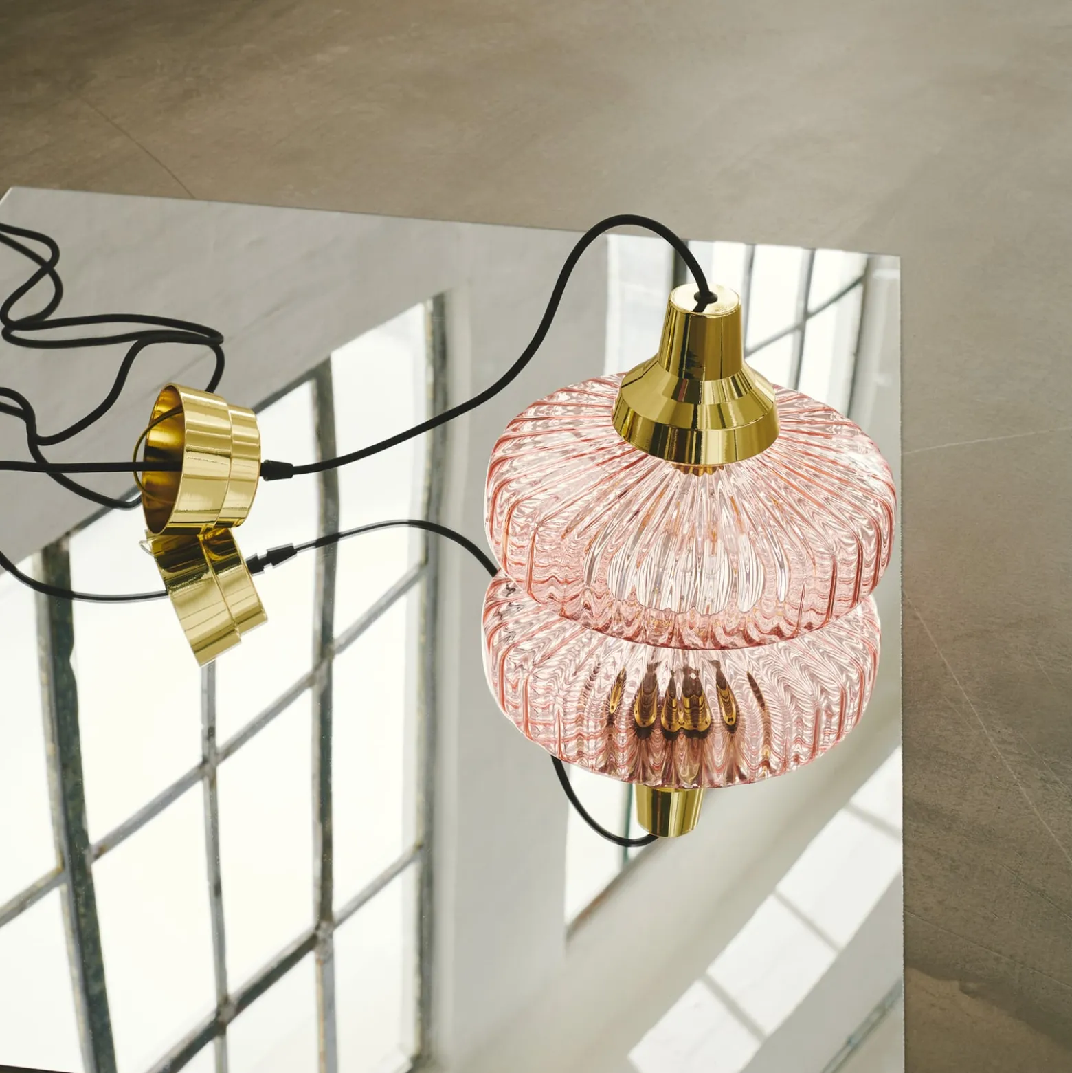 Hängeleuchte New Wave Optic, rosa