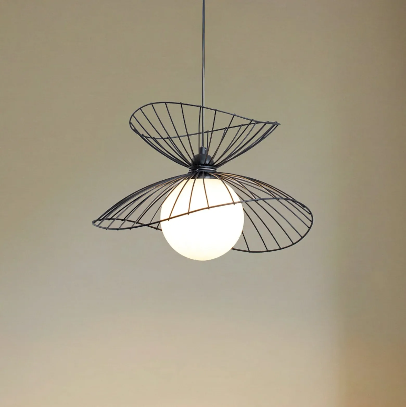 Hängeleuchte Vertigo, schwarz, Glas/Metall, E27, Ø 50 cm