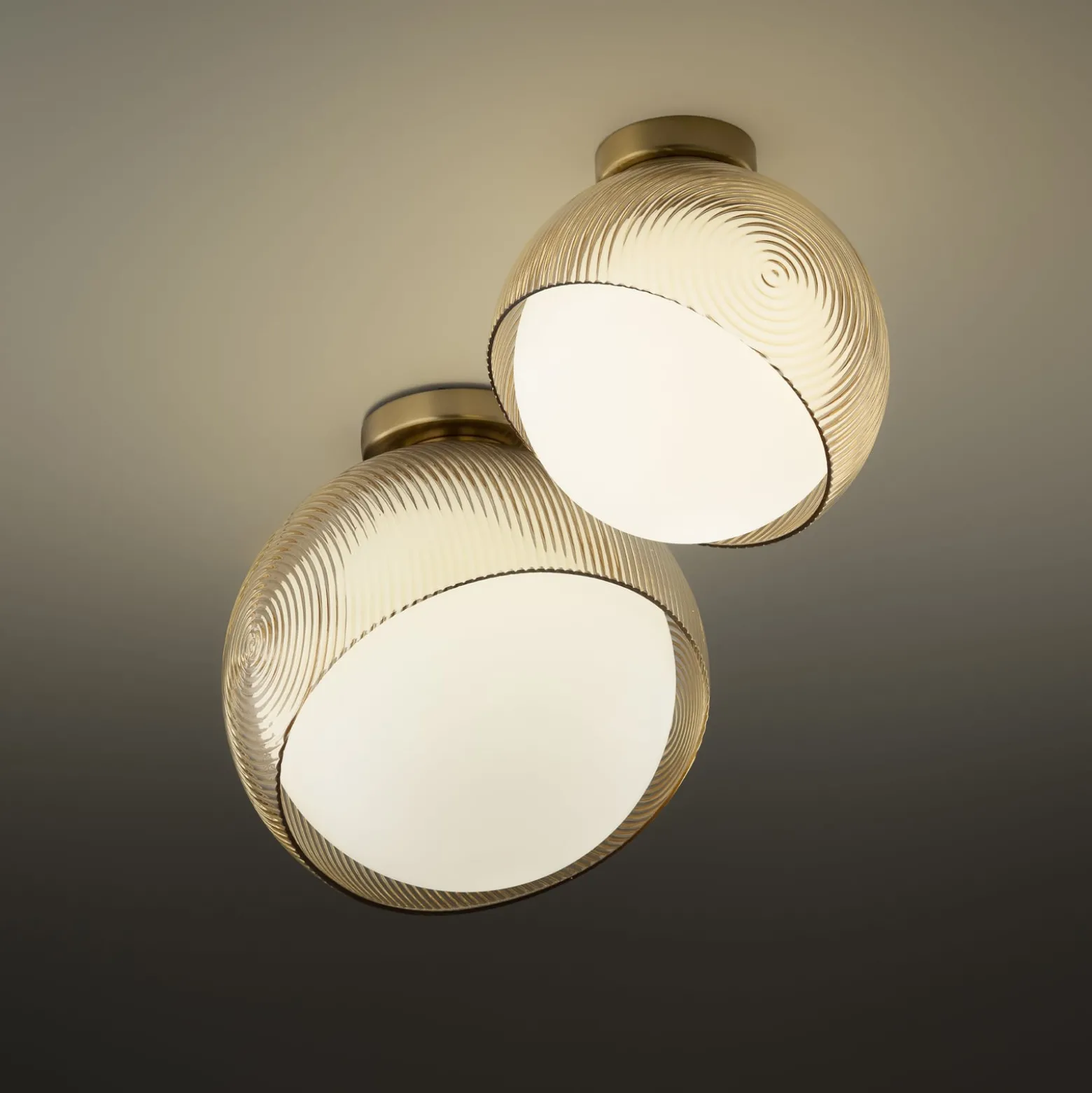 Ideal Lux Deckenlampe Bloom, Ø 30 cm, messing, Metall/Glas