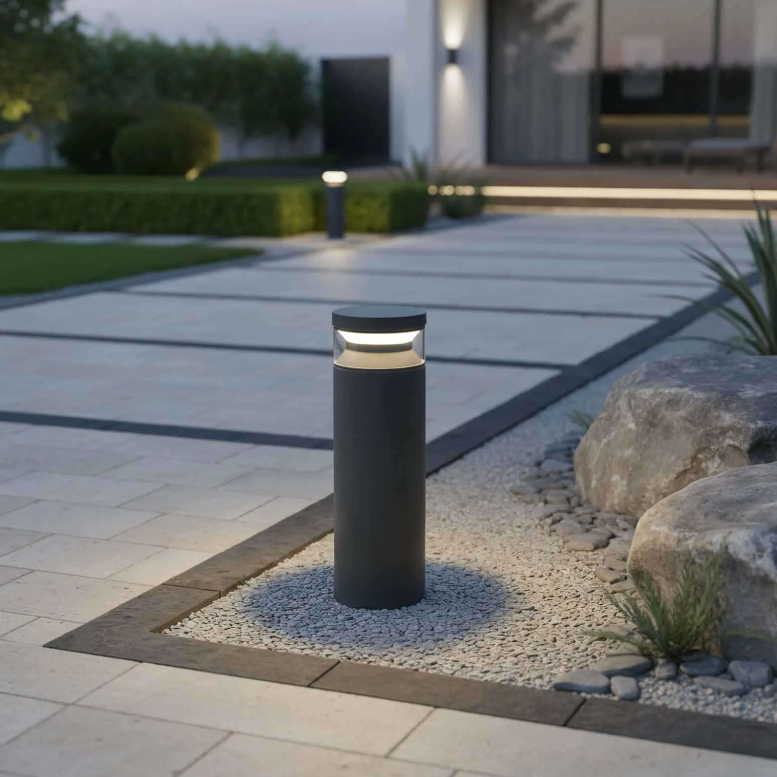 Ideal Lux LED-Sockelleuchte Boeing, schwarz, Höhe 40 cm