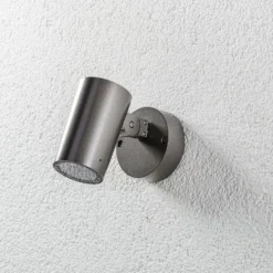 iGuzzini Paco LED-Strahler Ø8,3cm 10,9W 3.000K 26°