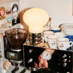 Ingo Maurer B.Bulb LED-Tischleuchte mit Akku
