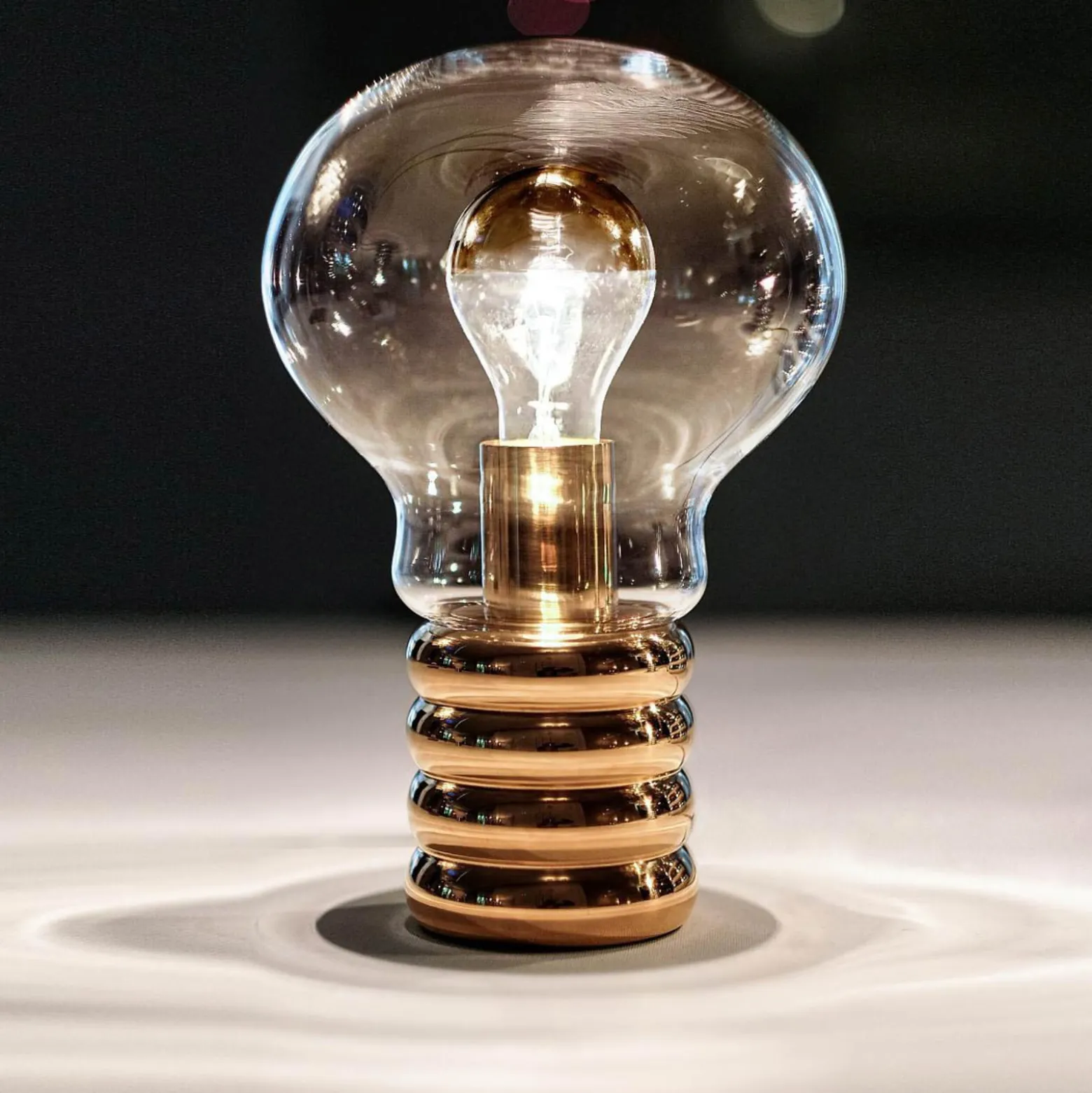 Ingo Maurer Bulb Brass LED-Tischleuchte, messing