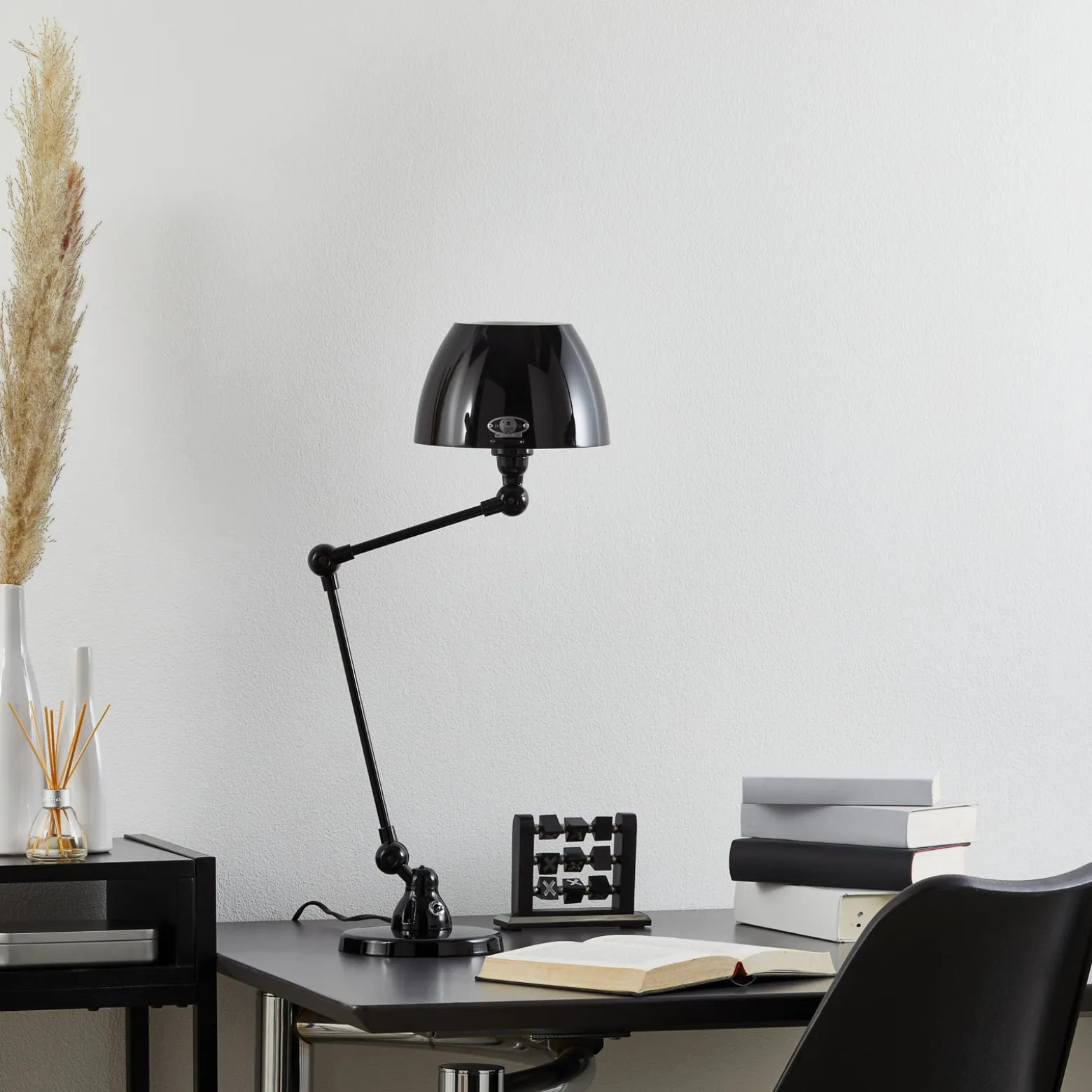 Jieldé Aicler AIC373 Tischleuchte, schwarz