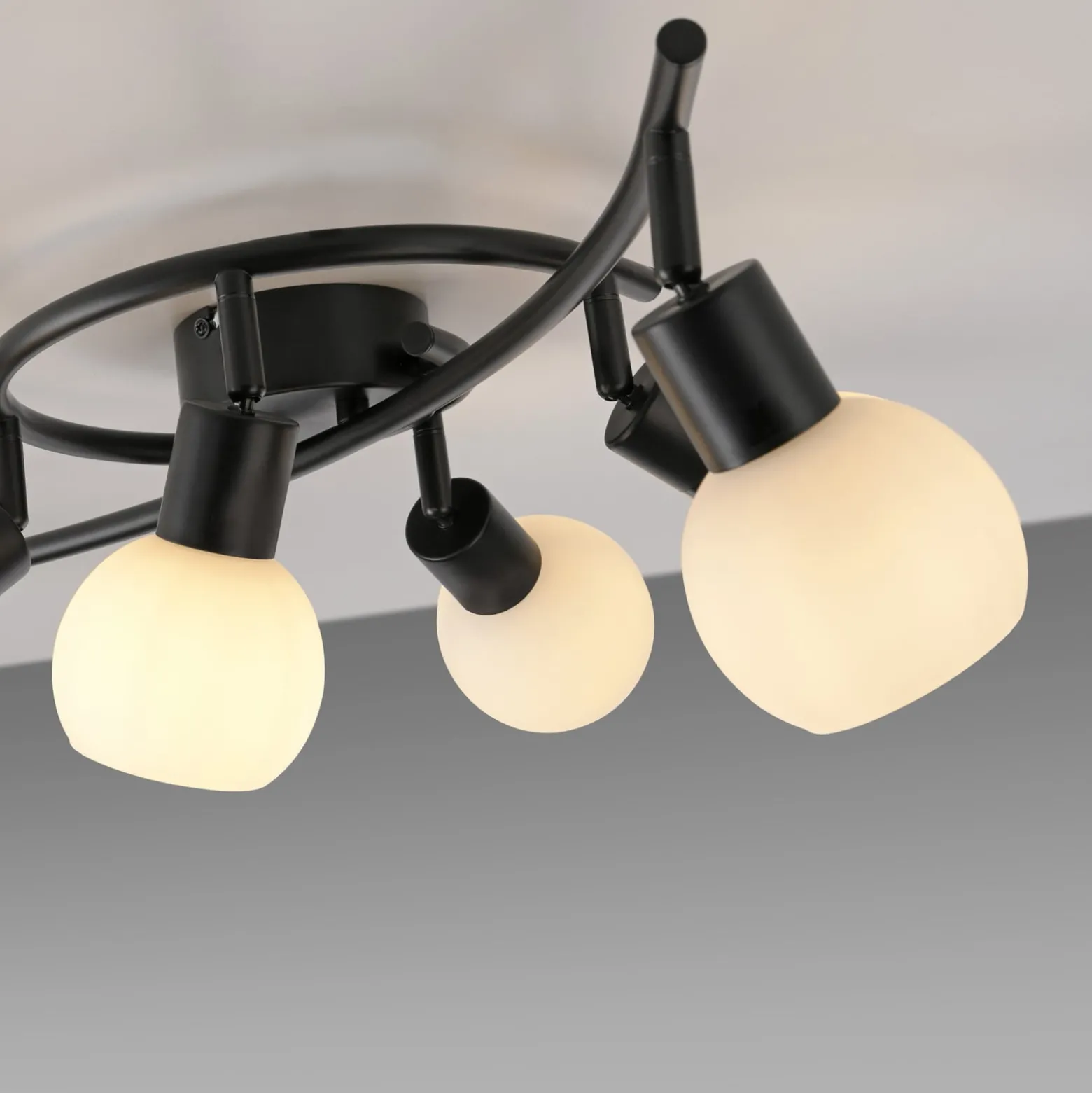 JUST LIGHT. Deckenleuchte Loki, 6-fl., schwarz, Eisen, Glas