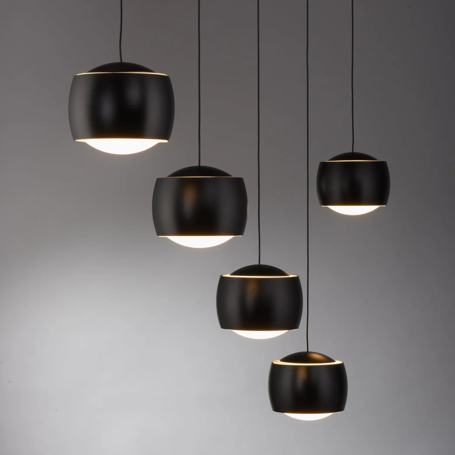 JUST LIGHT. LED-Hängelampe Ballini, schwarz, 5-fl., Switchmo