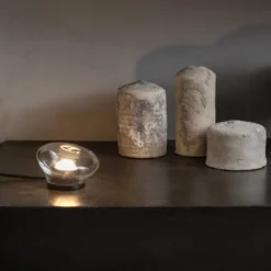 Karman Agua LED-Tischleuchte Ø13cm Glas klar