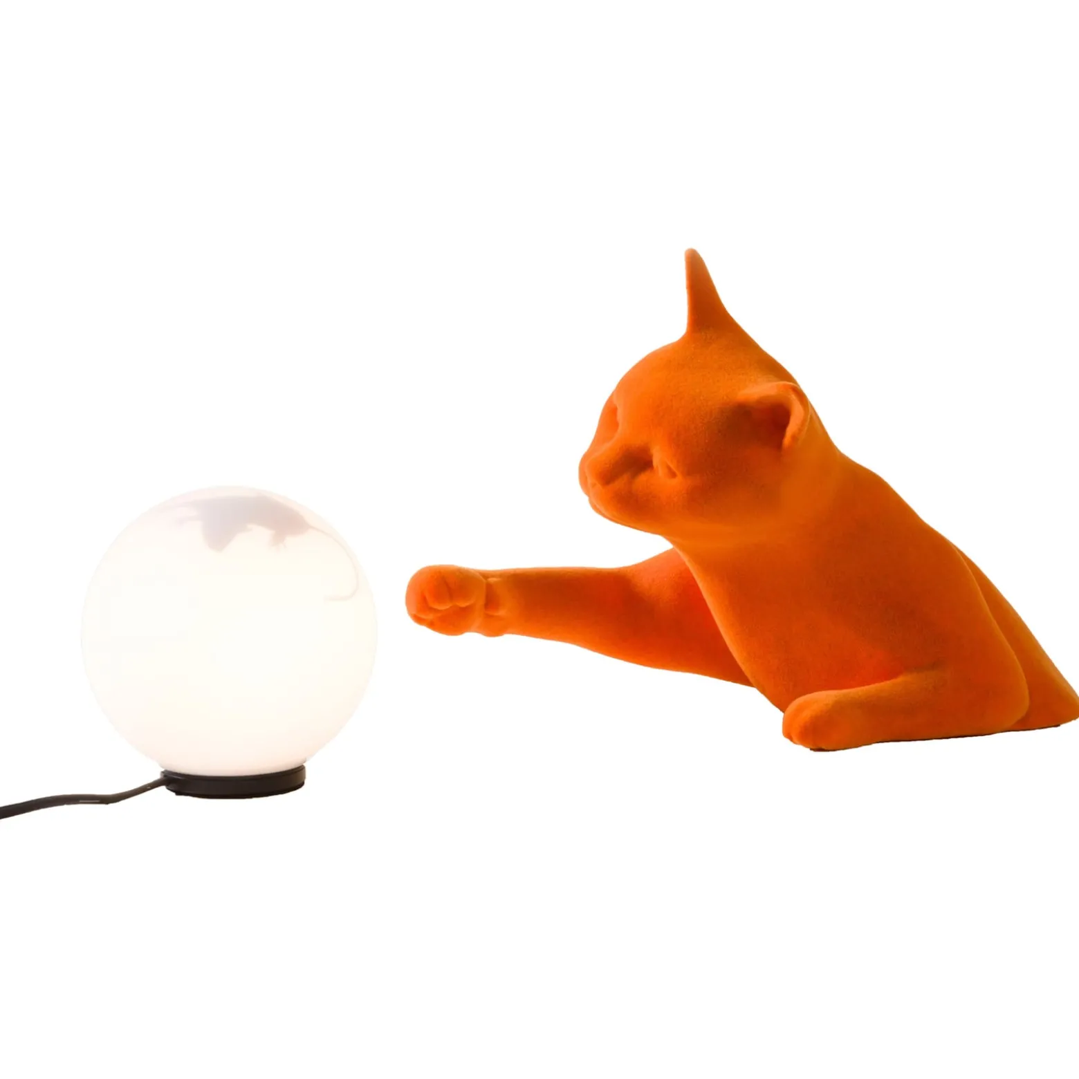 Karman Tischleuchte Maoo, Keramik orange, Glas, Katzenfigur