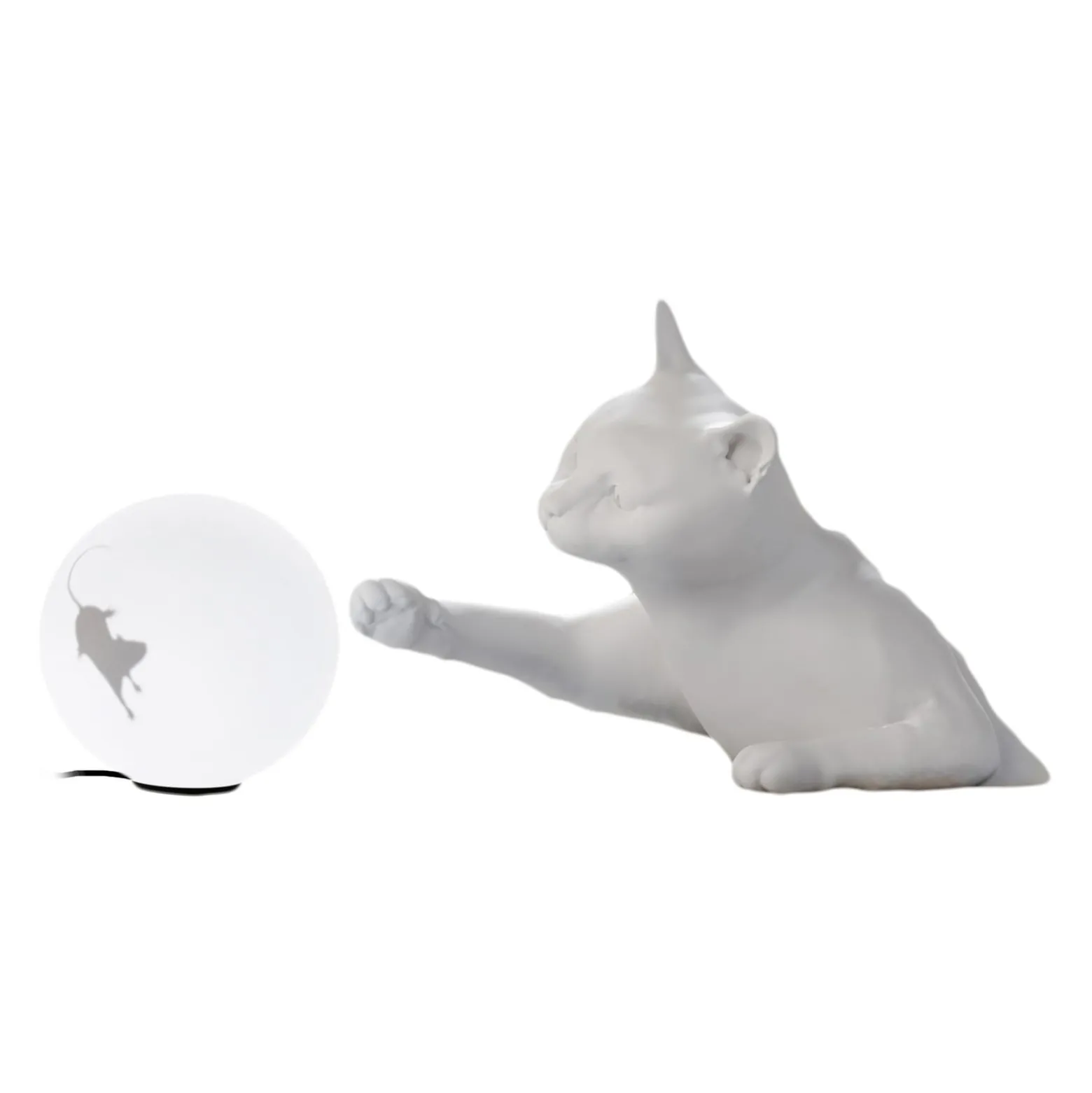 Karman Tischleuchte Maoo, Keramik weiß, Glas, Katzenfigur