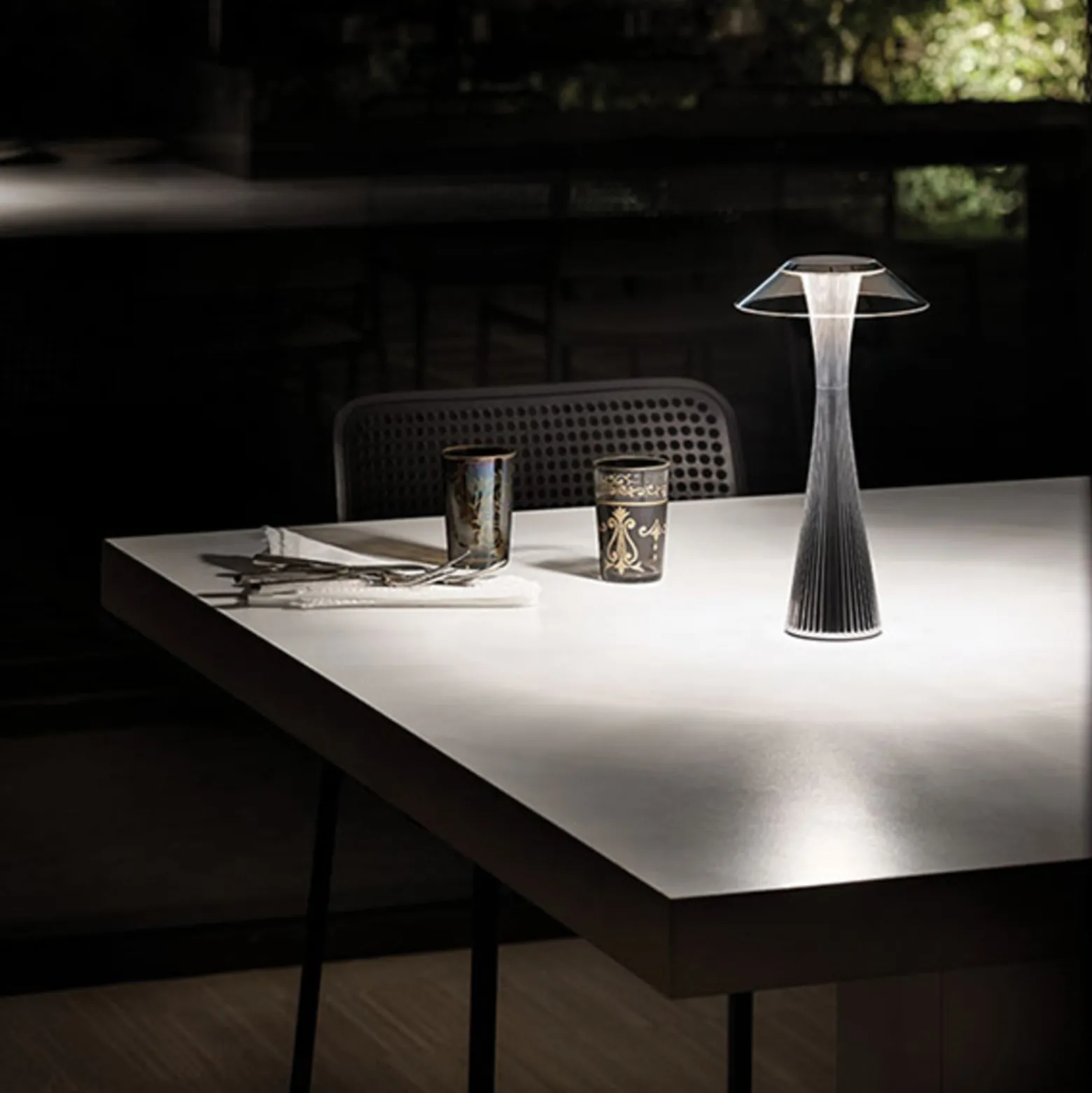 Kartell Space - LED-Designer-Tischleuchte, chrom