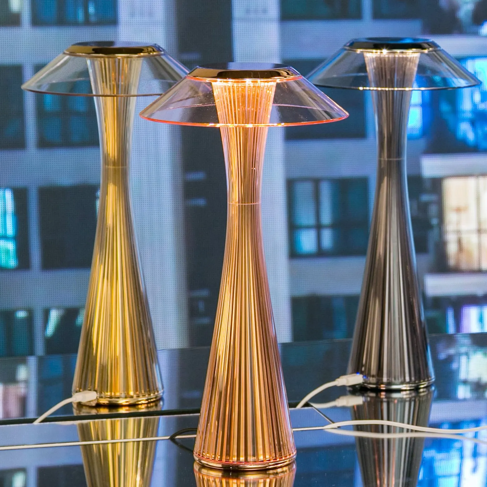 Kartell Space - LED-Designer-Tischleuchte, kupfer