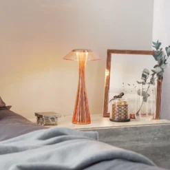 Kartell Space - LED-Designer-Tischleuchte, kupfer