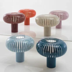 Kartell Tischleuchte Teresa Special Edition, hellblau, Ø50cm