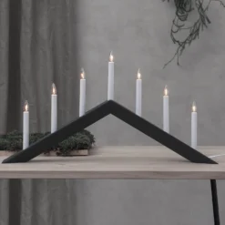 Kerzenleuchter Arrow, flach, 7flammig, schwarz