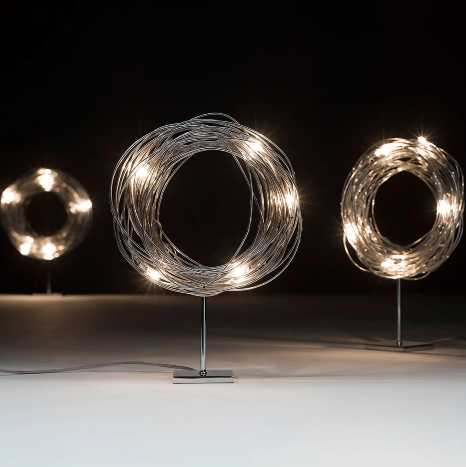Knikerboker Confusione - moderne LED-Tischleuchte