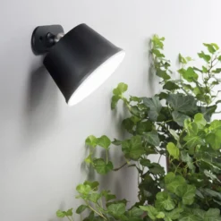 LED-Akkuleuchte Armanda, schwarz, Magnet, universal, IP54