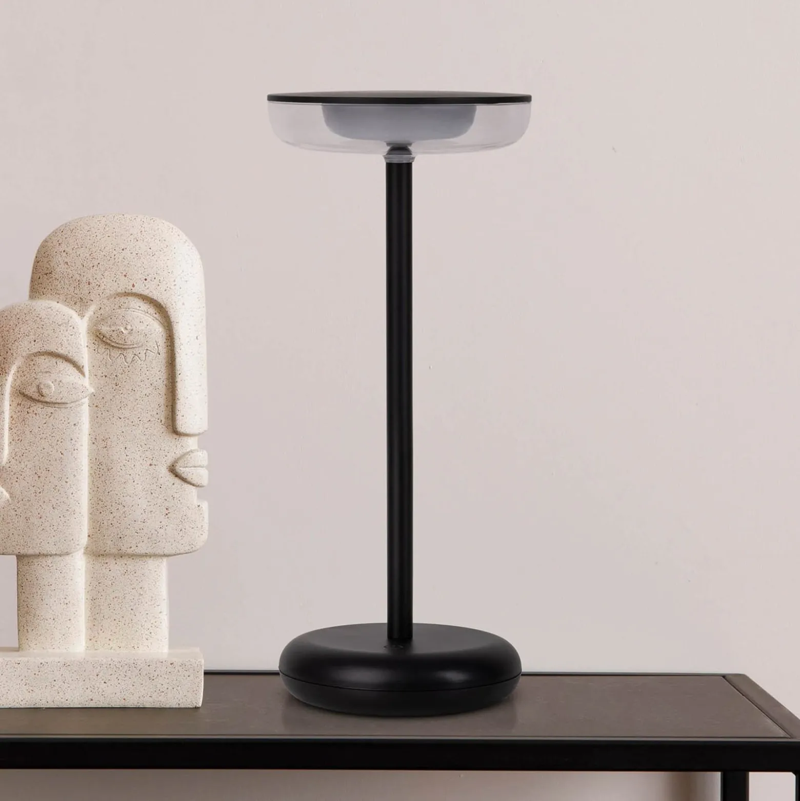 LED-Akku-Terrassenlampe Pasi schwarz Höhe 26cm Metall Touch
