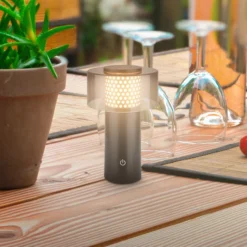 LED-Akku-Tischlampe Brilo unplugged Gila, gold/schwarz 21 cm