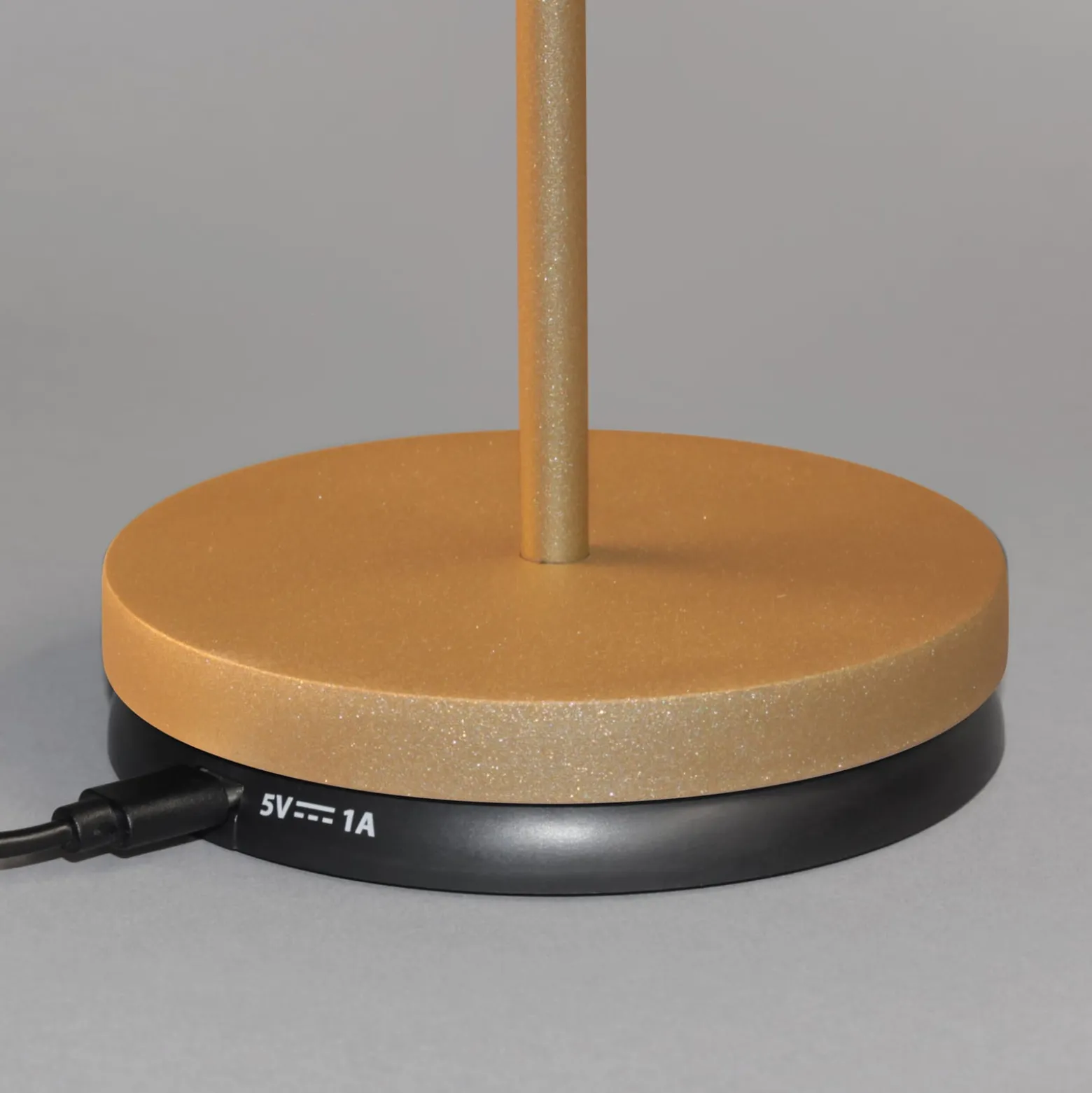 LED-Akku-Tischlampe Cosenza 2.0 34cm schwarz/gold