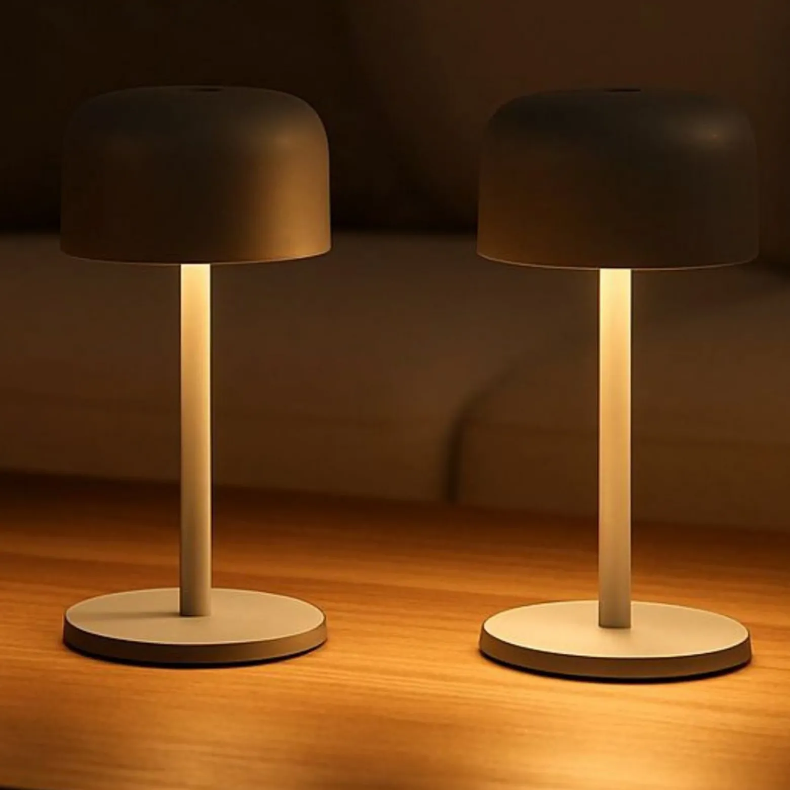LED-Akku-Tischlampe Finley, sandgrau Höhe 22 cm Metall, IP54