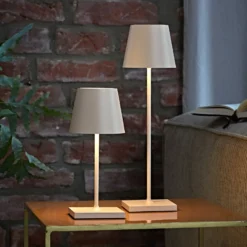 LED-Akkutischlampe Nuindie mini, USB-C, beige, IP54, dimmbar