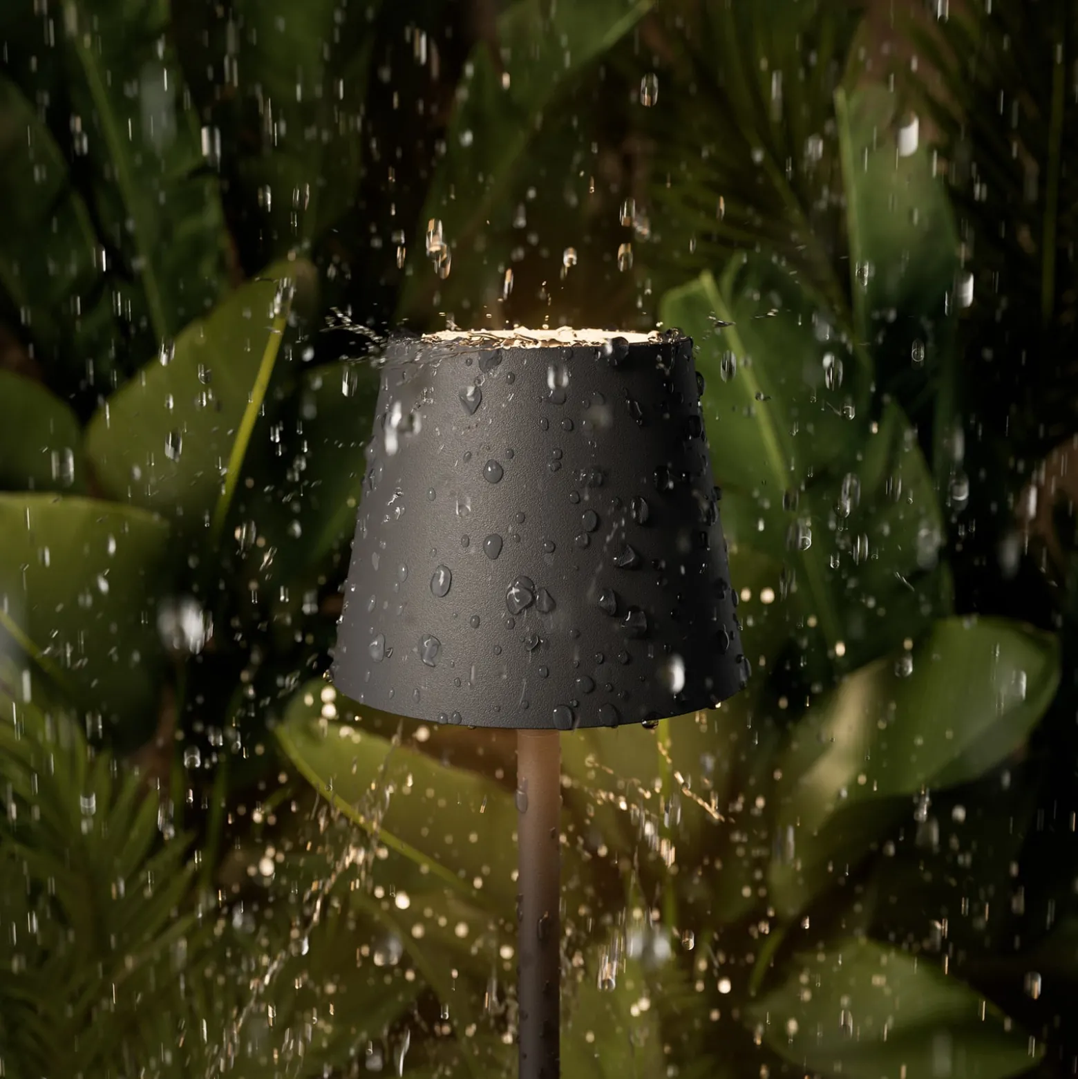 LED-Akkutischlampe Nuindie pocket, graphit, IP54, dimmbar
