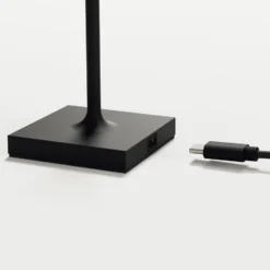 LED-Akkutischlampe Nuindie pocket, schwarz, IP54, dimmbar