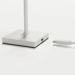 LED-Akkutischlampe Nuindie pocket, weiß, IP54, dimmbar