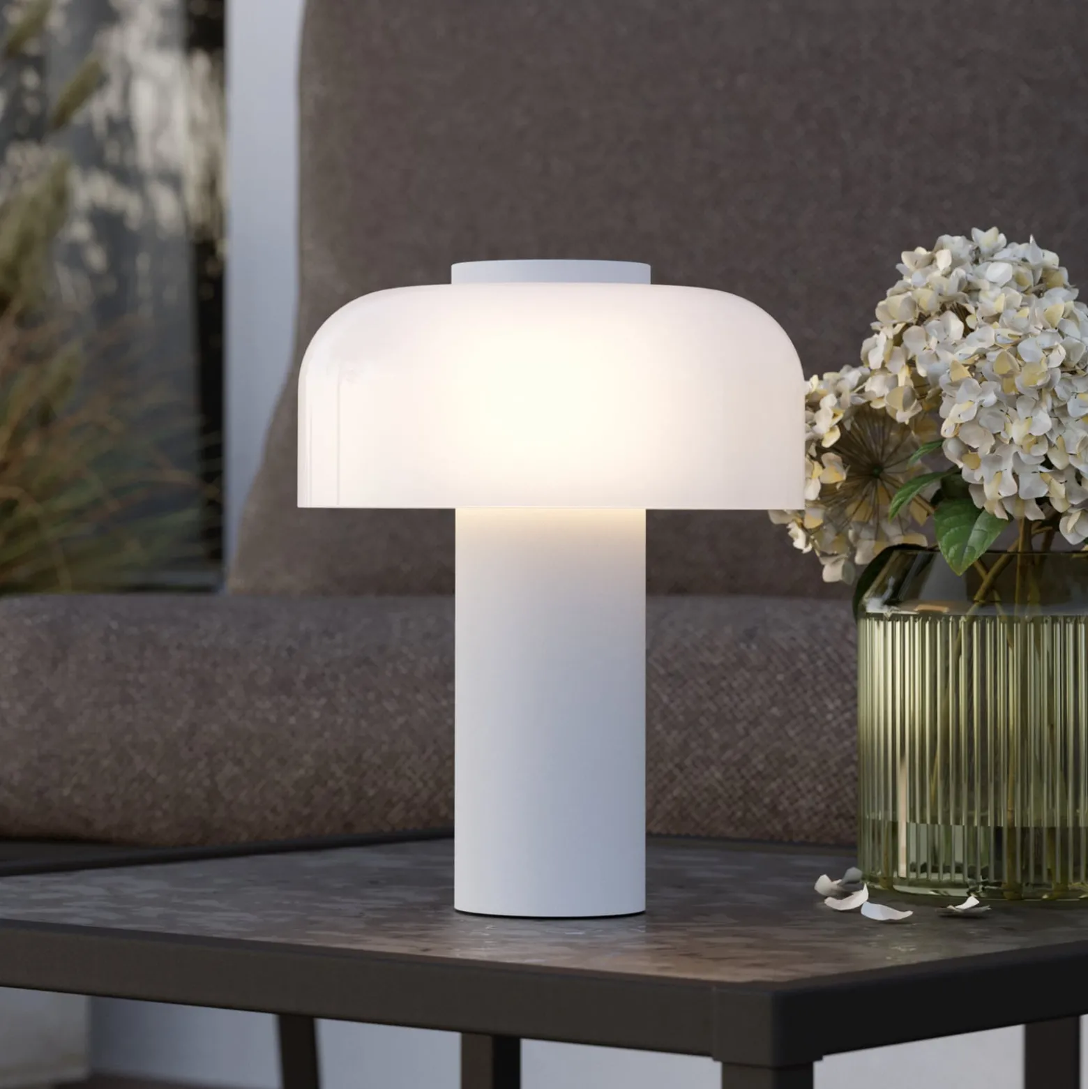LED-Akku-Tischlampe Ponente, Ø 16 cm, weiß, CCT, dimmbar